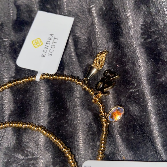 Kendra Scott Grad Stretch Gold Beaded Bracelet Set - Picture 9 of 10